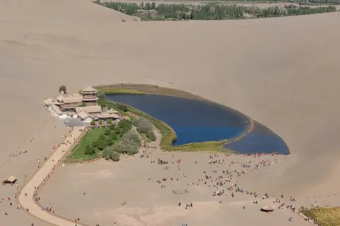 Crescent Lake from the Singing Sand Dunes (20230918101214)