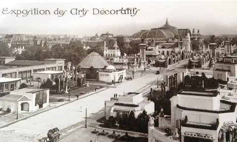 Postcard of Exposition des Art Decoratifs et Industriels Modernes