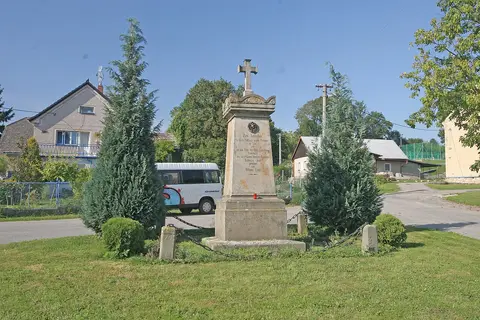 Svinišťany pomník války 1866