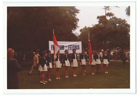 Toronto, Esto72