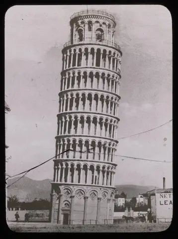 Pisa. The Leaning Tower Esteva Marata, J.