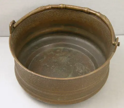 Bucket