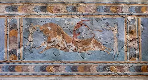 Knossos bull leaping fresco