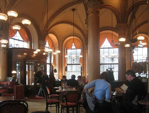 Wien Cafe Central 2004