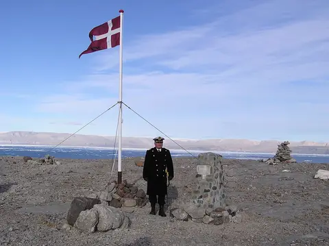 Hans Island, 2003-08-01, UTC 2301, HDMS Triton, Commanding Officer, Cdr. s.g. Per Starklint