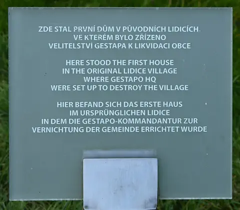 Tafel Gestapo-Kommandantur Lidice (Lidice)