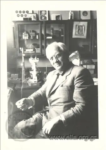 Sir Alexander Fleming.